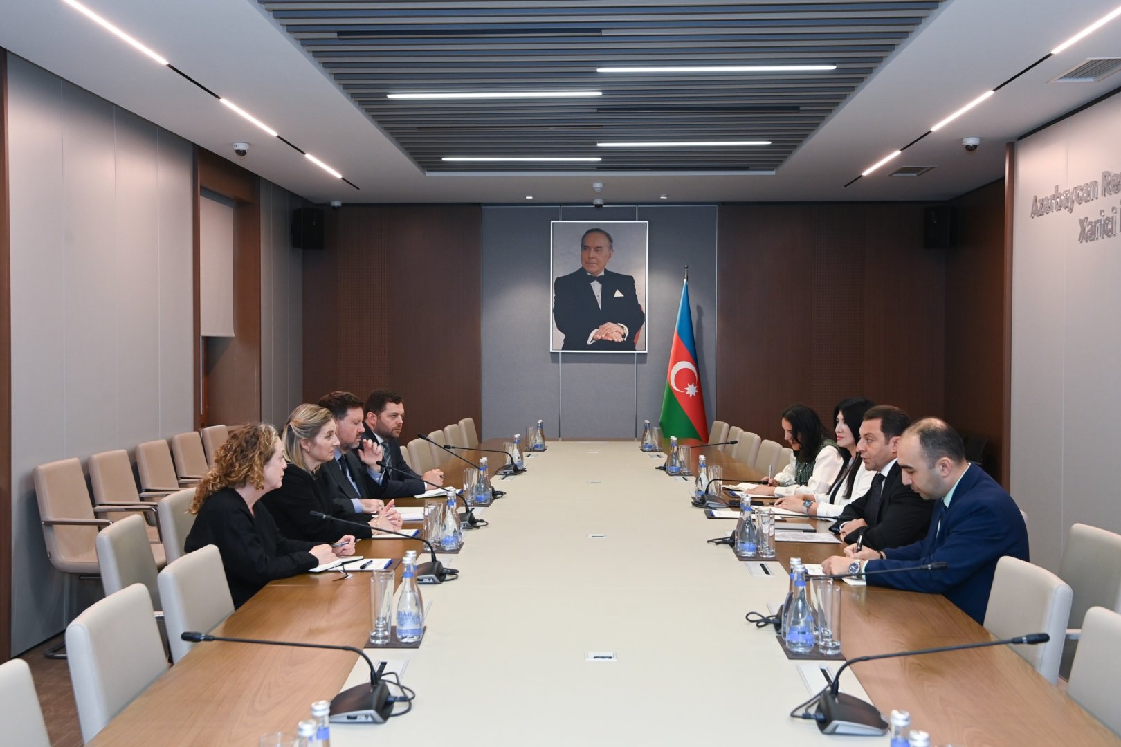 Американский поверенный при Ереване — в Баку: о TRIPP и мирном процессе